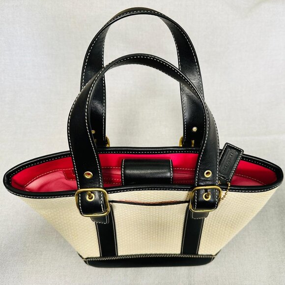 Coach Black Beige Bucket Shoulder Bag - Picture 2 of 9